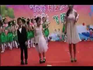 亲子走秀视频教学视频